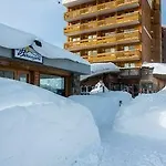 La Berangere 3*