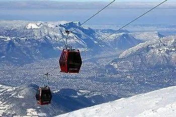 La Berangere Aparthotel Chamrousse