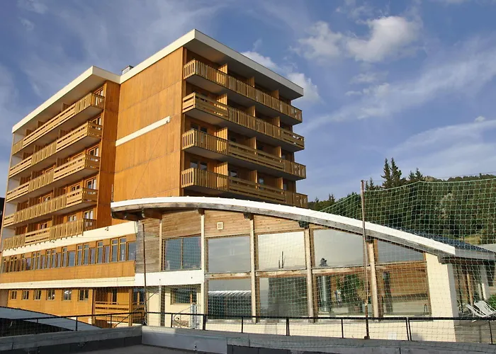 La Berangere 3*